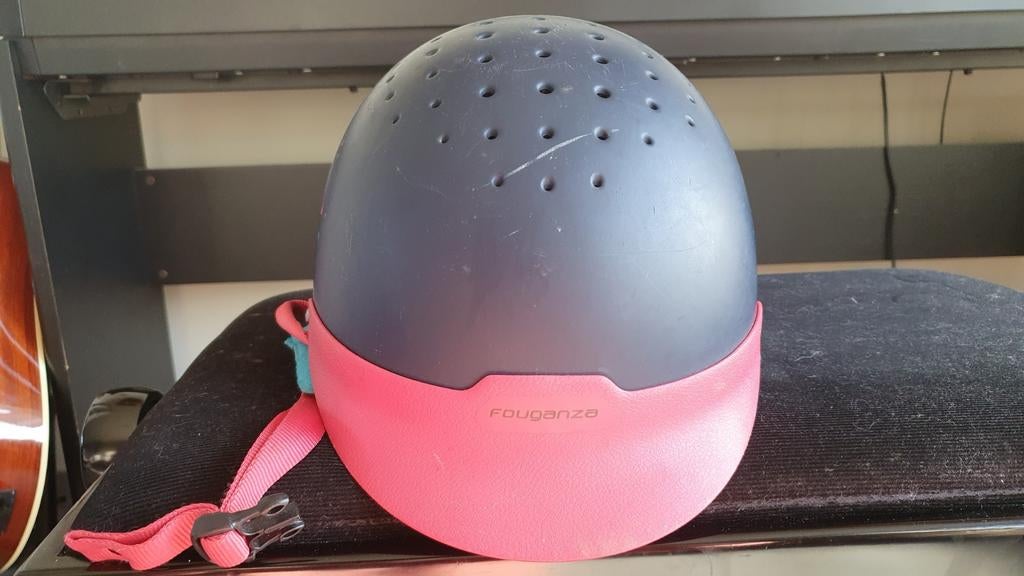 2 caps, Dieren en Toebehoren, Ophalen of Verzenden