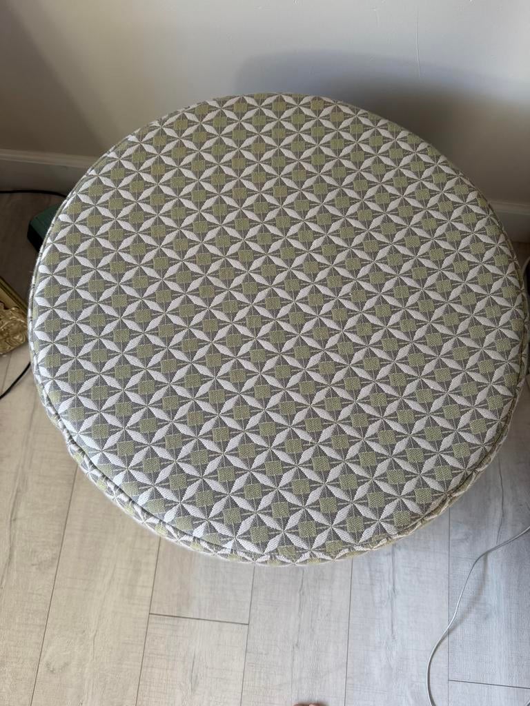 Zo goed als nieuwe Fatboy poef, geen schade of vlekken, Ophalen, Rond, Zo goed als nieuw, Stof