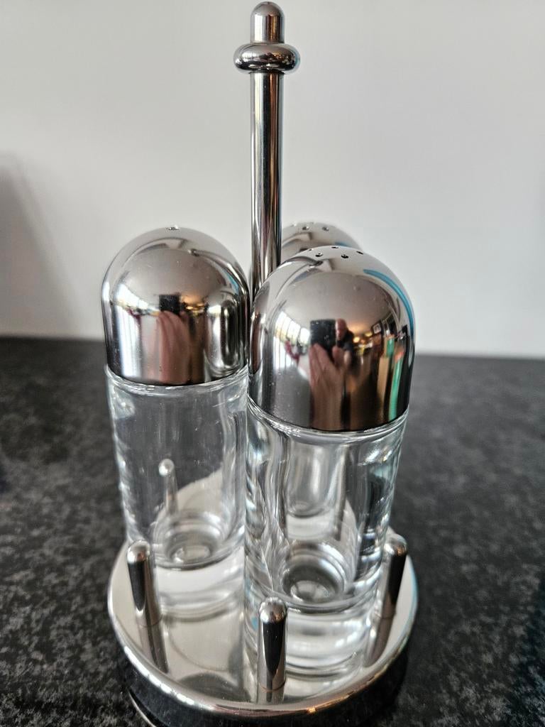 Alessi peper en zoutstel van Ettore Sottsass, Ophalen of Verzenden, Zo goed als nieuw