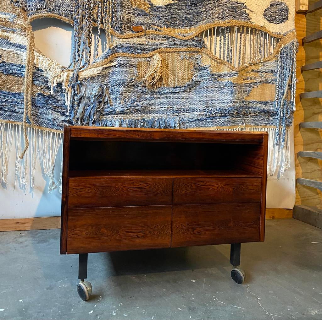 SIBAST MOBIELE BARTROLLEY VAN PALLE PEDERSEN/ERIK ANDERSEN, Zo goed als nieuw, 3 of 4 laden, Minder dan 100 cm, 25 tot 50 cm