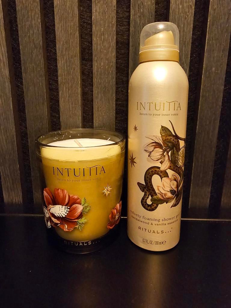 Rituals Intuitia kaars en doucheschuim, Ophalen of Verzenden