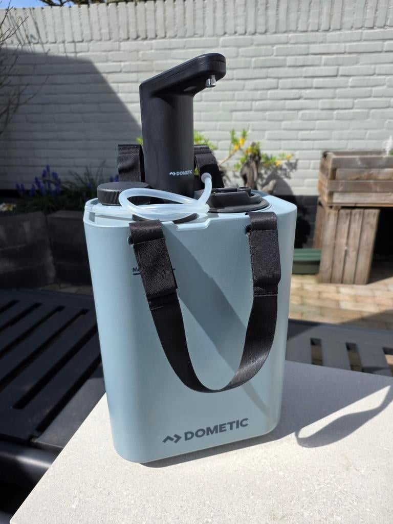 Dometic Watertank en Jug, Ophalen of Verzenden, Zo goed als nieuw