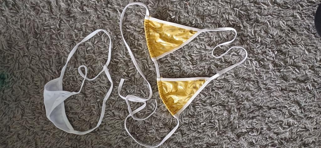 sexy kleine bikini goud-wit, nieuw nooit gedragen, XS, Kleding | Dames, Badmode en Zwemkleding, Verzenden, Wit, Nieuw, Onbekend
