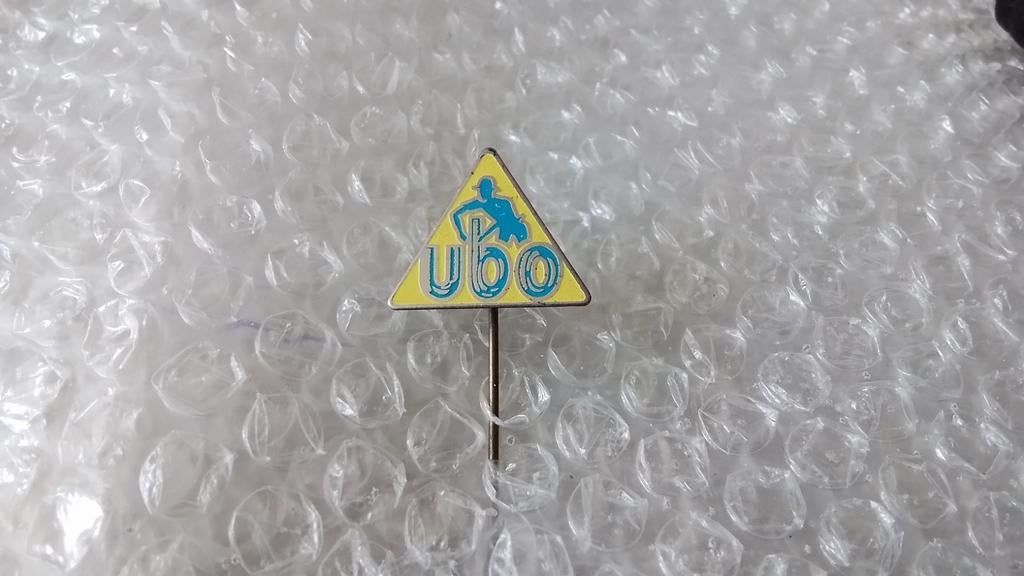 Speldje ubo auto en fietsbanden, Ophalen of Verzenden, Zo goed als nieuw, Transport