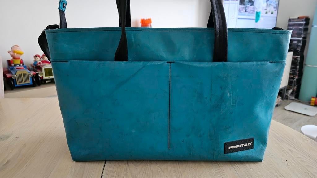 Freitag shopper F560 Sterling €115 exclusief verzendkosten, Ophalen, Gebruikt, Blauw, 30 cm of meer