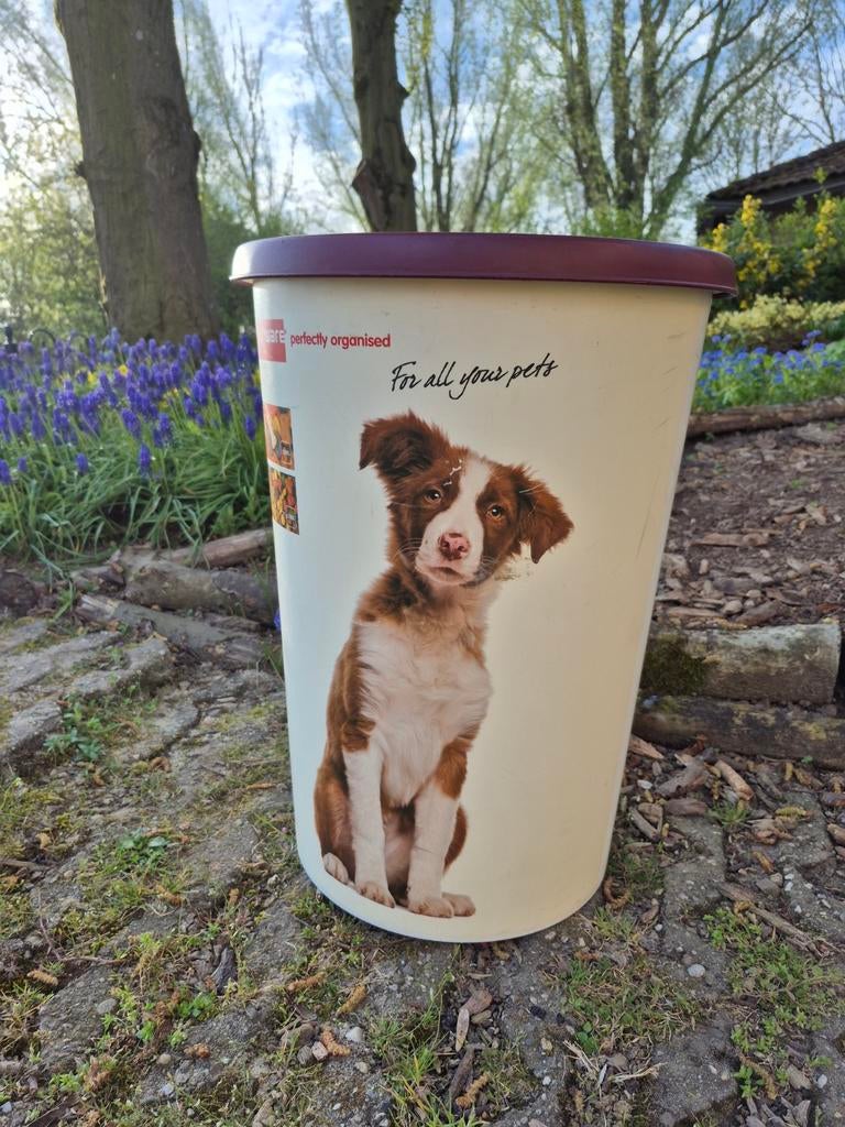 Afsluitbare hondenbrokken voerton voor 15 kilo brokken, Dieren en Toebehoren, Ophalen