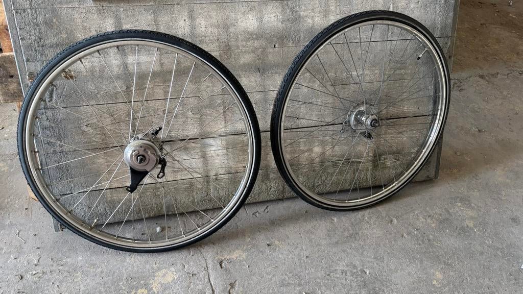 Fietswielen 28x1 3/8 x 1/5/8, Fietsen en Brommers, Fietsonderdelen, Ophalen, Gebruikt, Wiel