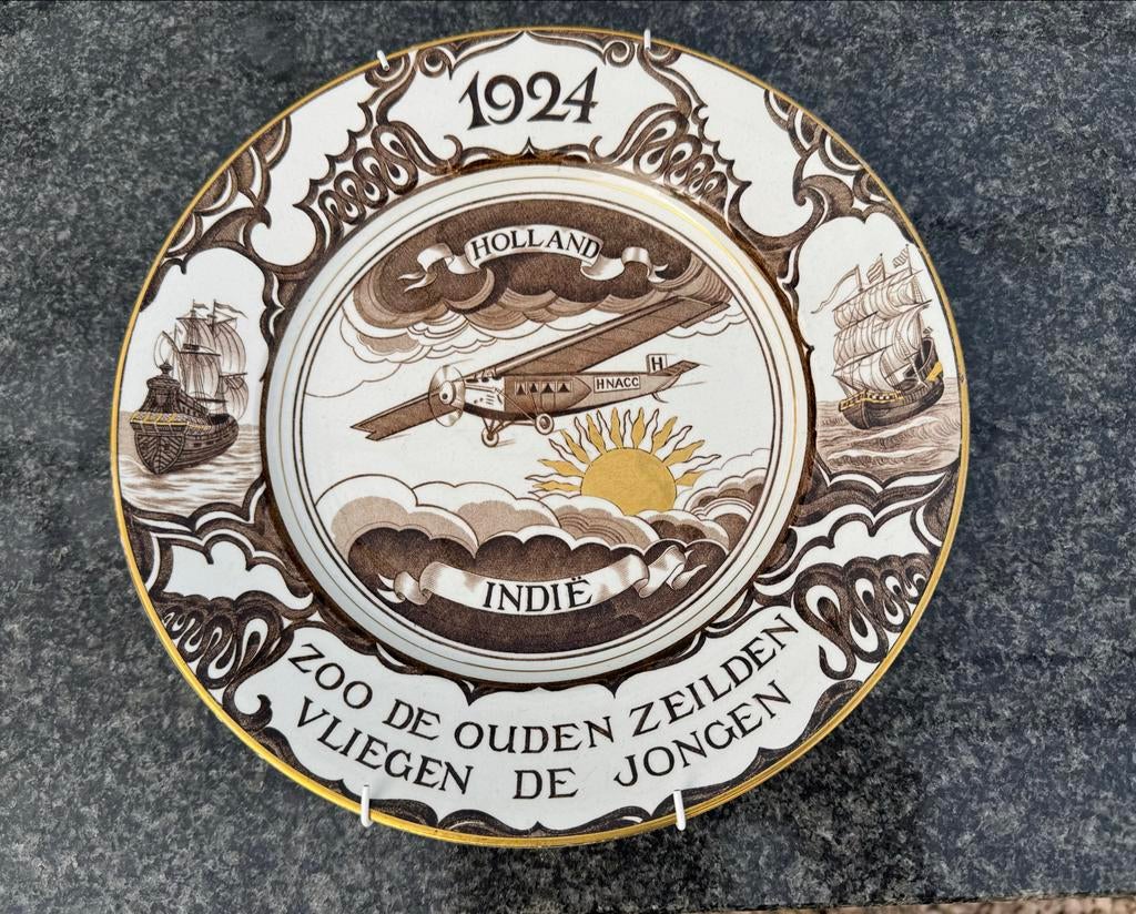 Petrus Regout Indië Herinneringsbord Art Deco Porselein, Ophalen
