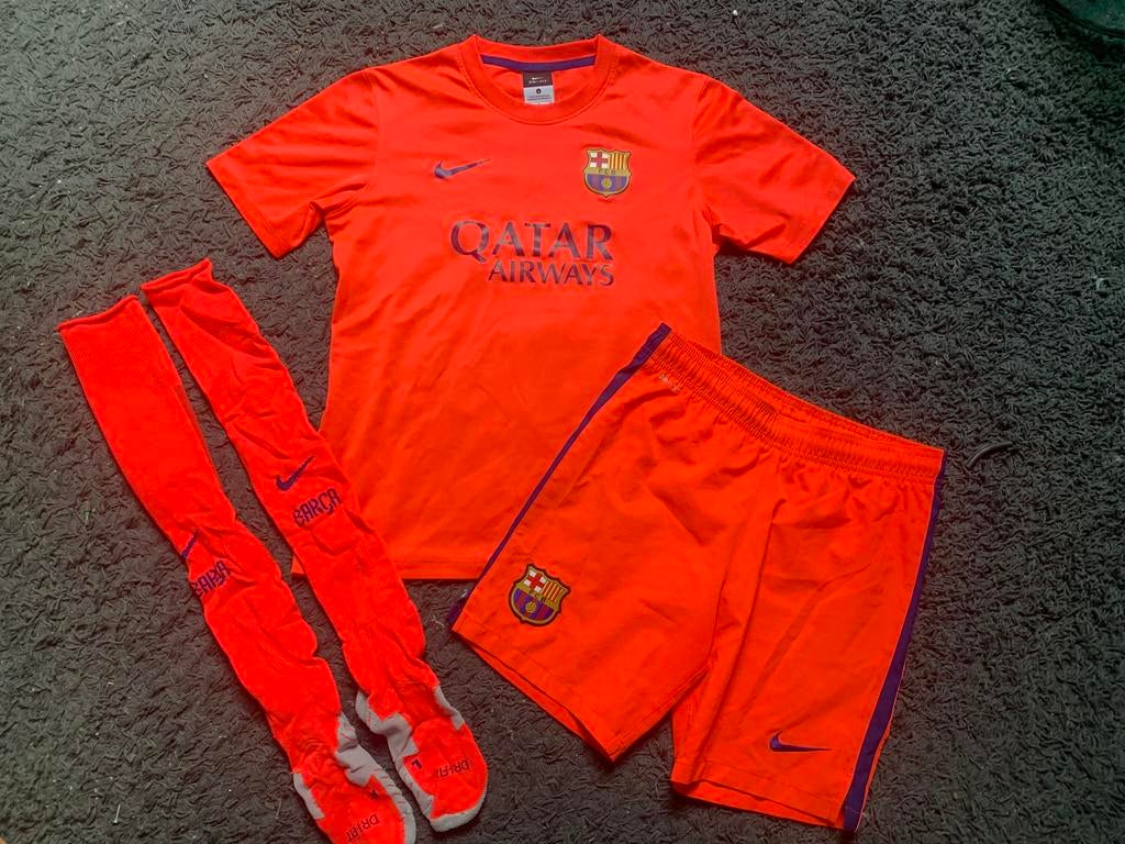 FC Barcelona tenue maat 146/152, Ophalen of Verzenden, Gebruikt, Jongen, Sport- of Zwemkleding