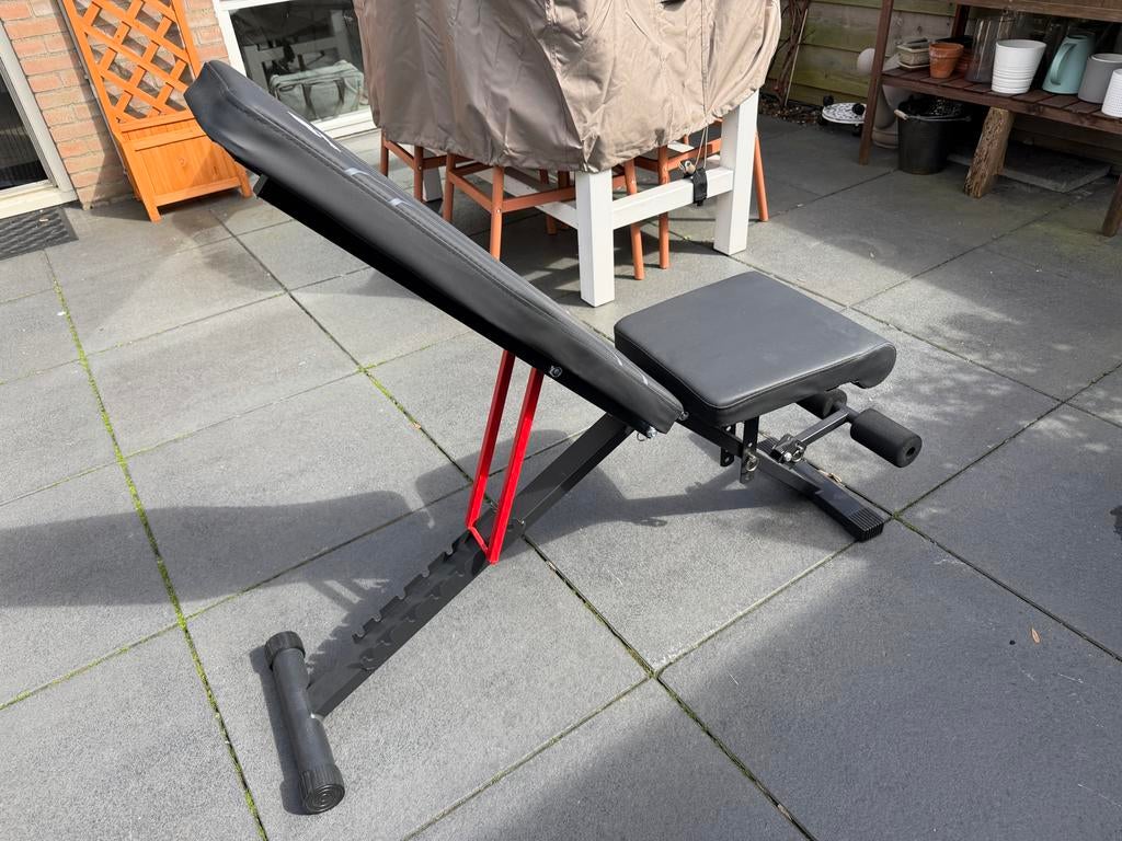 Verstelbare fitnessbank, Sport en Fitness, Fitnessmaterialen, Ophalen, Gebruikt, Borst, Fitnessbank