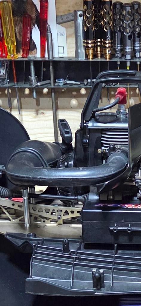 MCD Barracuda uitlaat, Ophalen of Verzenden, Overige schalen, Onderdeel