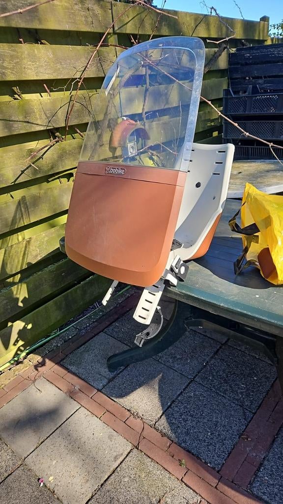 Bobike fietsstoeltje met windscherm, Fietsen en Brommers, Fietsaccessoires | Fietsstoeltjes, Ophalen