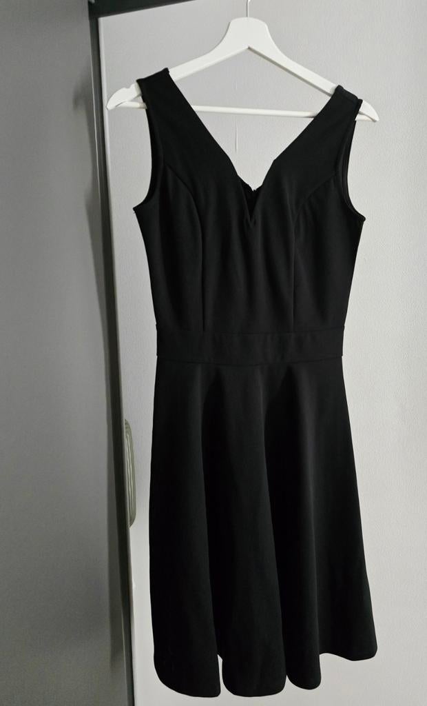 Anna Field elegant zwart cocktailjurkje - Maat S, Kleding | Dames, Jurken, Zo goed als nieuw, Maat 36 (S), Zwart, Knielengte, Ophalen of Verzenden