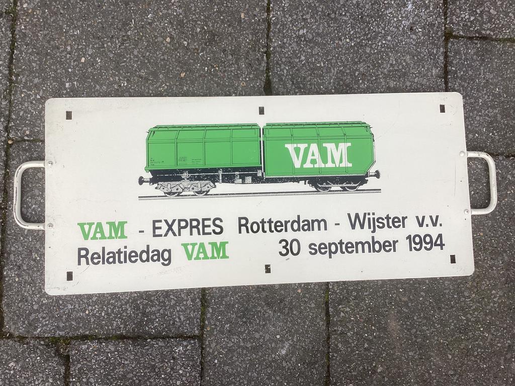 Groot koersbord VAM, Ophalen, Gebruikt, Trein