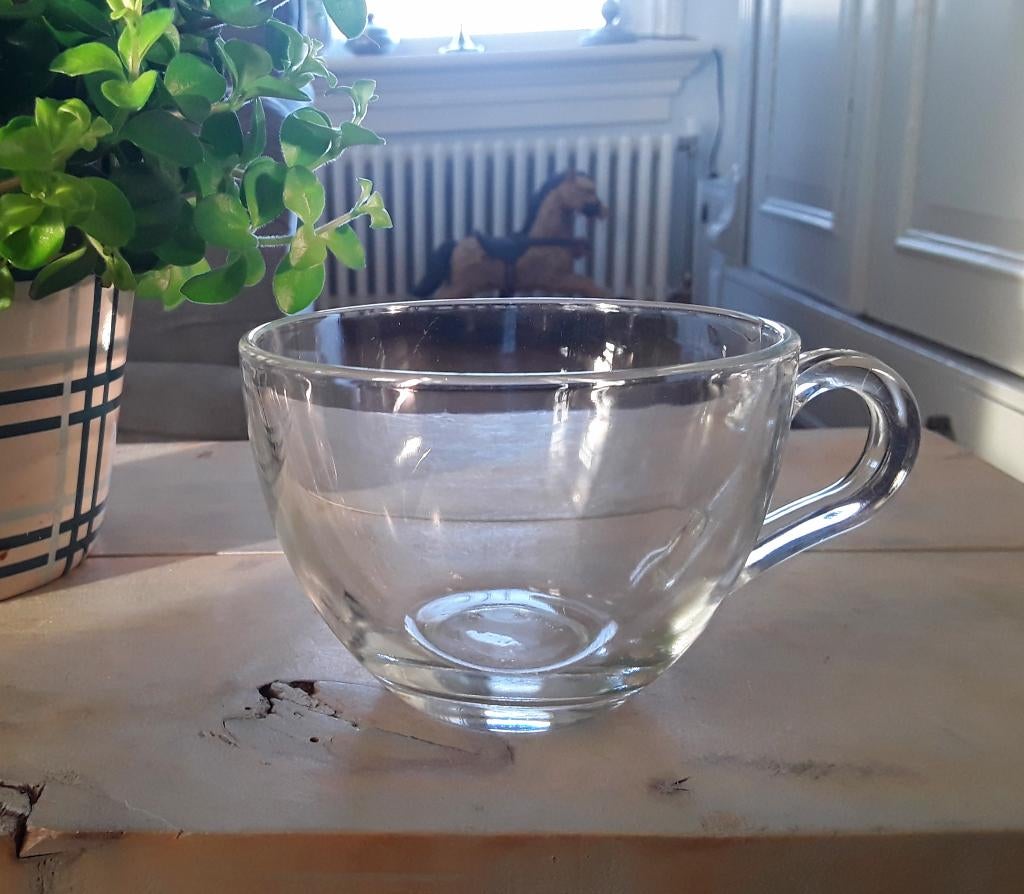 Vintage glazen koffiekop / koffiekopje van glas, Huis en Inrichting, Gebruikt, Ophalen of Verzenden, Glas, Overige stijlen