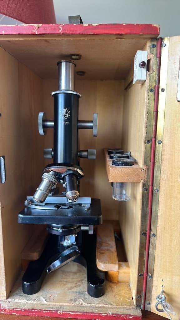 Vintage microscoop, Ophalen of Verzenden, Gebruikt, 1000x of meer, Biologische microscoop