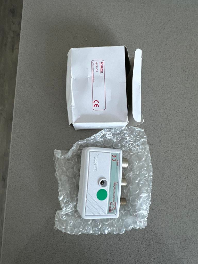Tratec MCP-03 UPC woonkamersplitter, Ophalen of Verzenden, Nieuw, Overige kabels