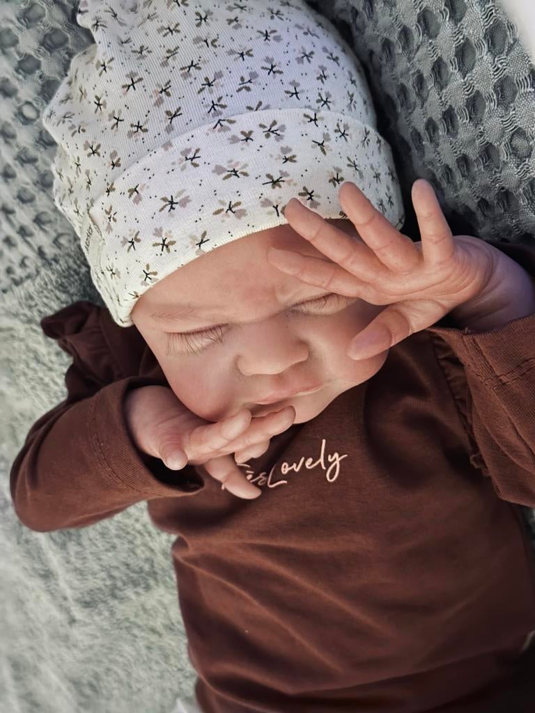 Reborn Grace Mea babypop - Realistisch en lief, Verzamelen, Poppen, Zo goed als nieuw, Overige typen, Levensecht of Reborn, Ophalen of Verzenden