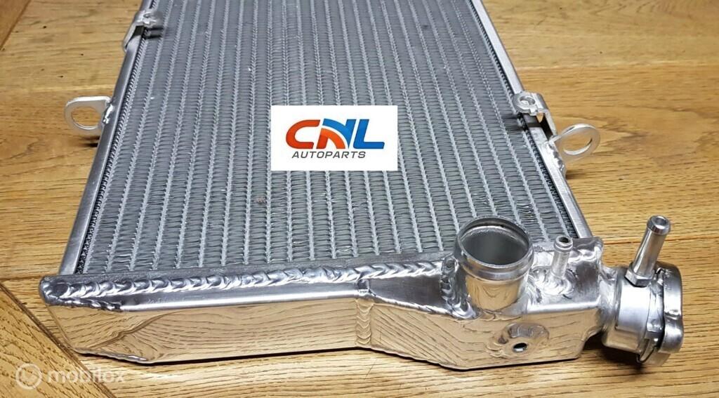 Radiateur CBR1100 CBR-1100XX Blackbird fuel injected, Nieuw, Ophalen of Verzenden
