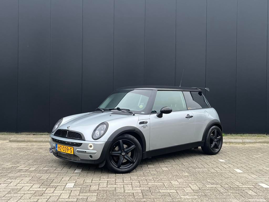 Mini 1.6 16V Cooper 2003 Grijs Custom!, Auto's, Mini, Voorwielaandrijving, Zwart, 4 cilinders, 4 stoelen