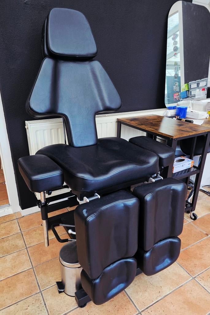 Tattoo Stoel Behandelstoel Verstelbaar, Ophalen, Zo goed als nieuw, Zwart, Eén