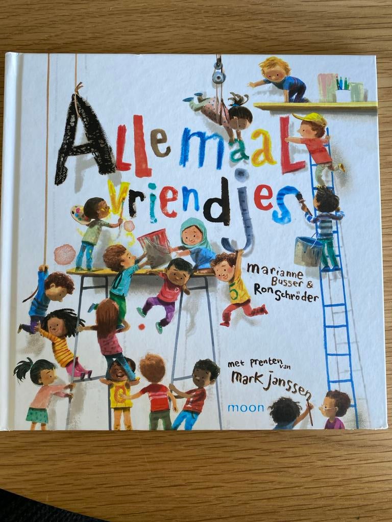 Allemaal Vriendjes - Marianne Busser & Ron Schröder, Gelezen, Fictie algemeen, Jongen of Meisje, Ophalen of Verzenden