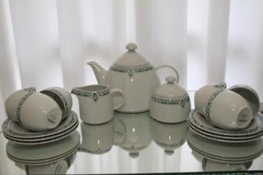 Compleet Arzberg Merison theeservies met gebakborden, Ophalen, Zo goed als nieuw, Overige stijlen, Porselein