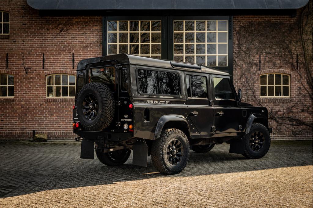 Land Rover Defender 2.2Tdci Station Wagon Unieke uitvoering, Euro 5, 2005 kg, Gebruikt, 7 stoelen