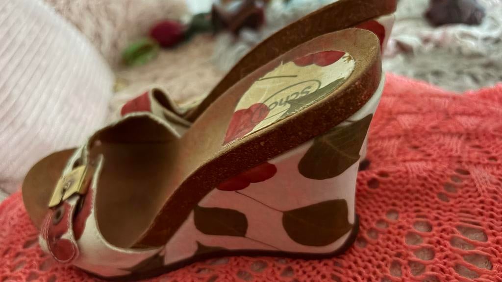 Scholl sandalen van Scholl maat 36, Ophalen of Verzenden, Gedragen, Wit, Sandalen of Muiltjes