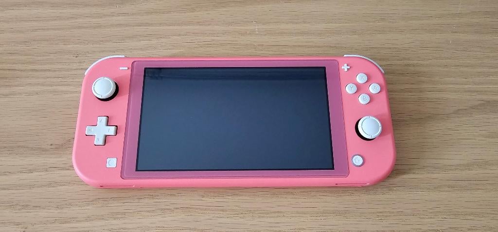 Switch Lite Roze met accessoires (128GB geheugenkaart), Ophalen, Met beschermhoes of tas, Zo goed als nieuw, Roze of Coral
