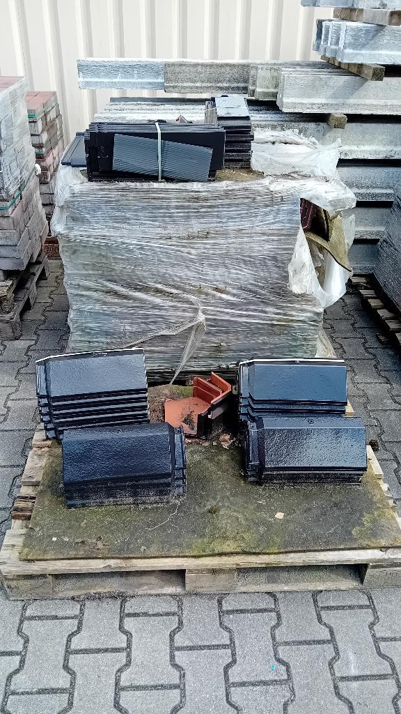 Koramic Actua 10 keramiche dakpannen, Doe-het-zelf en Verbouw, Dakpannen en Dakbedekking, Ophalen, Steen of Klei, Zo goed als nieuw