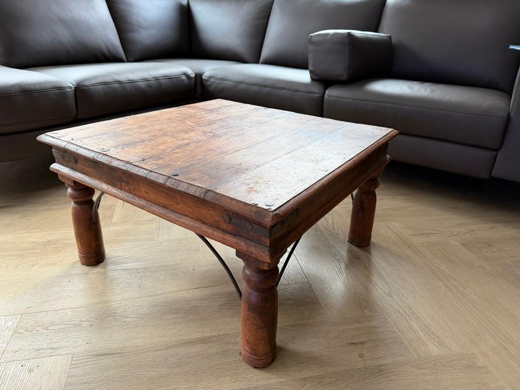 Massief houten salontafel -Vintage stijl OPHALEN IN BLARICUM, Gebruikt, Vierkant, Minder dan 50 cm, Overige houtsoorten