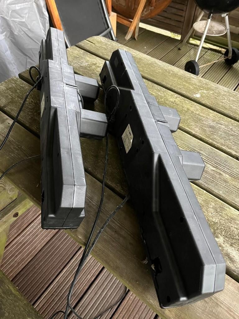 2x elektromotor voor bedbodem, Doe-het-zelf en Verbouw, Motoren, Ophalen, Gebruikt, Elektromotor