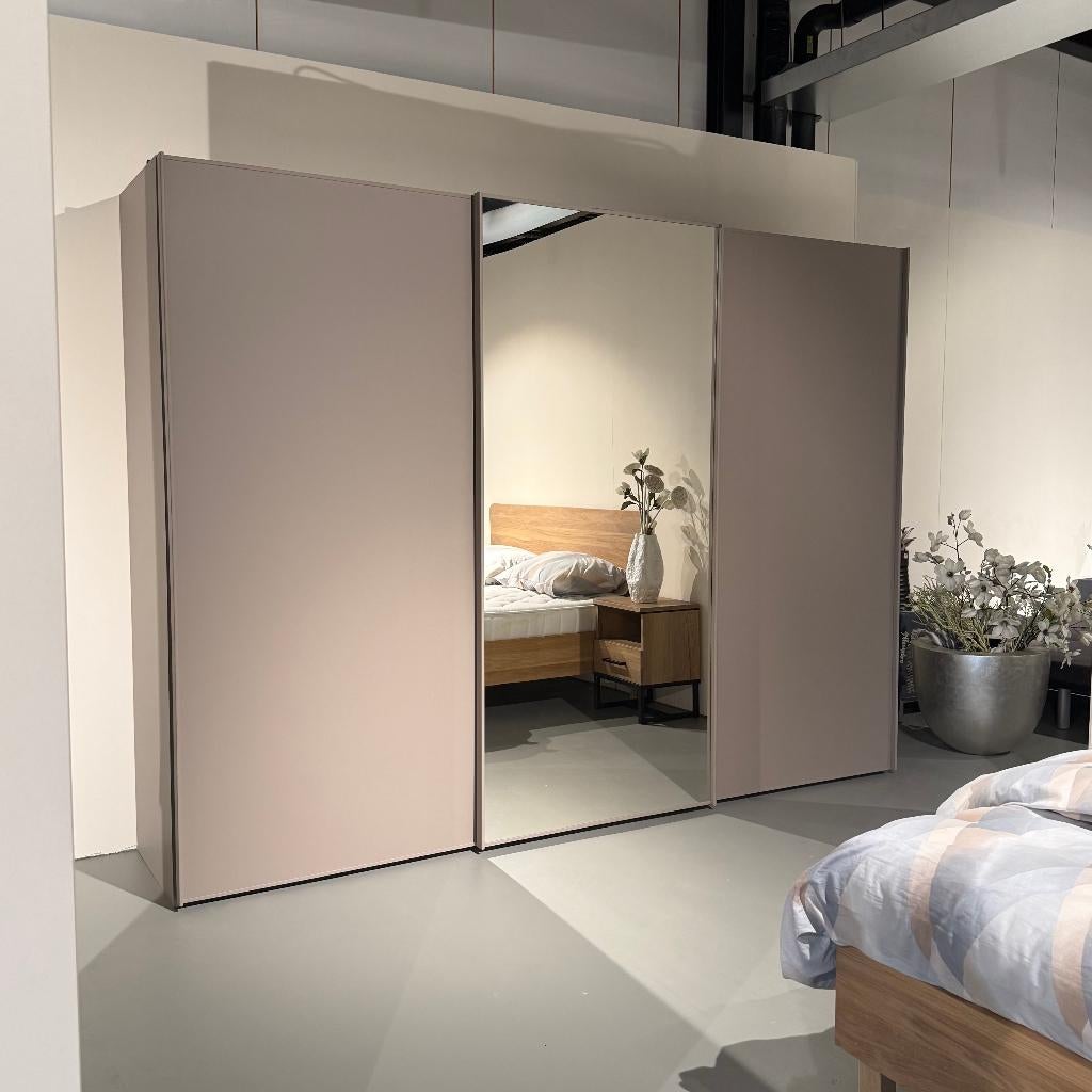 schuifdeurkast taupe japandi stijl sinfonie plus 298cm, Japandi, Met deur(en), 200 cm of meer, Nieuw