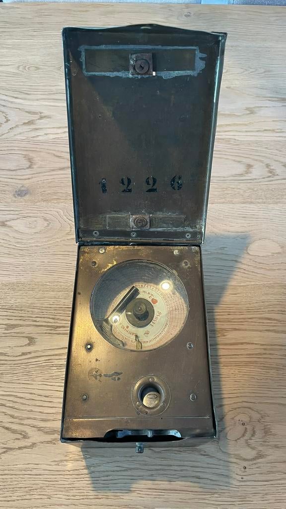 Duivenklok (Antieke), "Postduivensport Geschiedenis", Ophalen