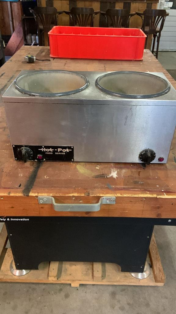 Hotpot duo werkend, Ophalen