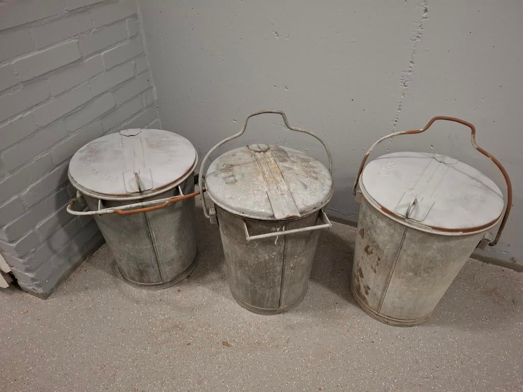 Brocante zinken vuilnisemmer, Antiek en Kunst, Ophalen