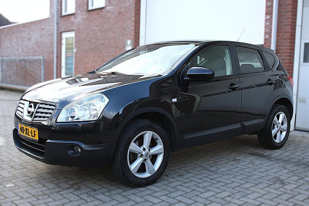 Nissan Qashqai 1.6 Acenta | NAP| Airco | Cruise control |Zwa, Voorwielaandrijving, 1272 kg, 15 km/l, Gebruikt