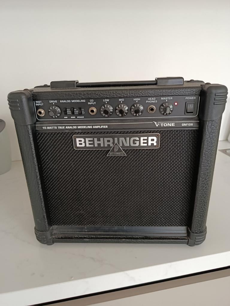 Behringer V-tone GM108 gitaar versterker, Ophalen of Verzenden, Gebruikt, Minder dan 50 watt