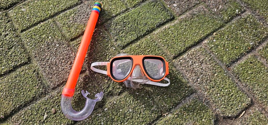 Snorkelset voor kinderen - Oranje masker en snorkel, Watersport en Boten, Snorkelen, Ophalen of Verzenden, Gebruikt, Snorkelset