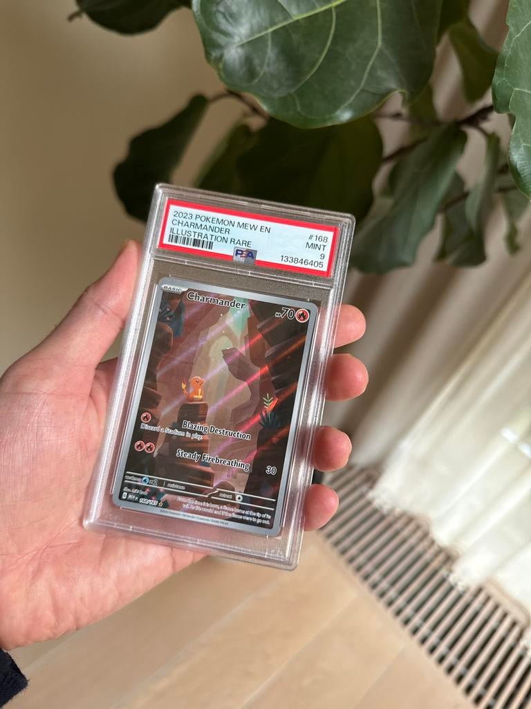 Charmander 151 PSA 9 - Pokémon Kaart, Ophalen of Verzenden, Zo goed als nieuw, Losse kaart