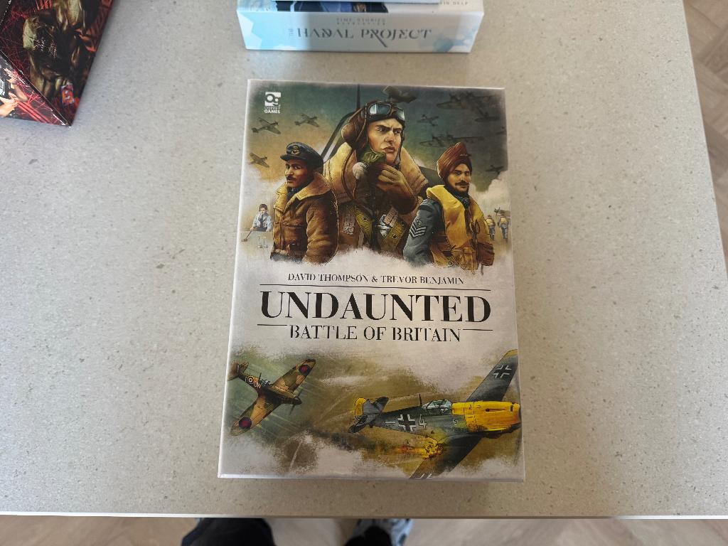 Undaunted - Battle of Britain, Hobby en Vrije tijd, Gezelschapsspellen | Bordspellen, Een of twee spelers, Ophalen of Verzenden