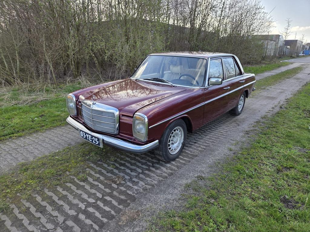 Mercedes w115 240d 3.0, Achterwielaandrijving, Mercedes-Benz, Particulier, Te koop