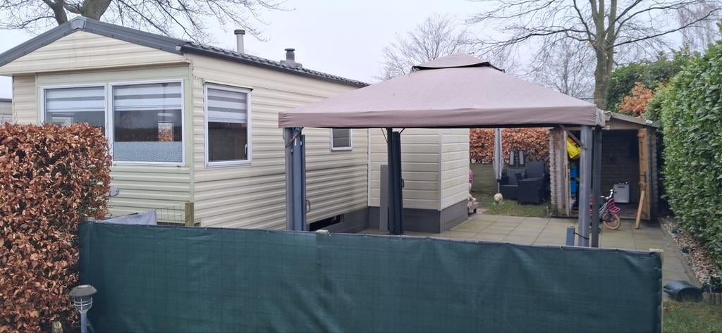 Stacaravan inclusief plek op Camping de Hondsrug