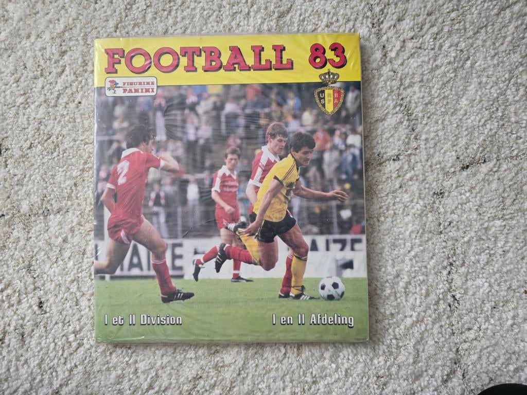Panini Football 83 factory sealed set, Ophalen of Verzenden, Nieuw, Buitenlandse clubs, Poster, Plaatje of Sticker