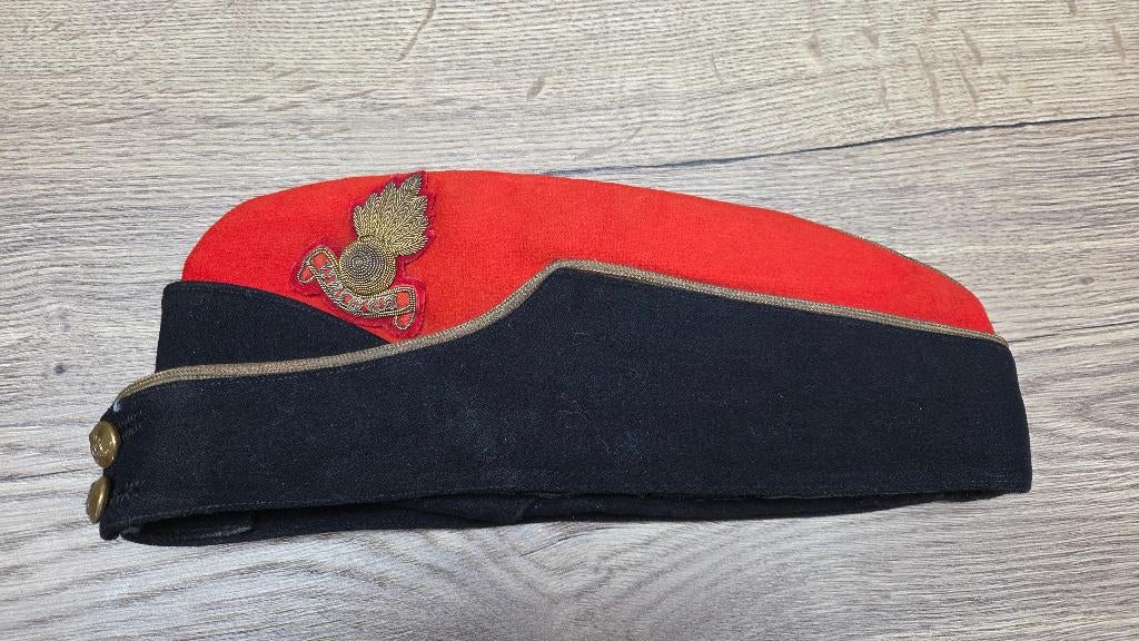 Royal Artillery ww2 sidecap, Verzamelen, Militaria | Tweede Wereldoorlog, Ophalen of Verzenden, Landmacht, Engeland, Embleem of Badge