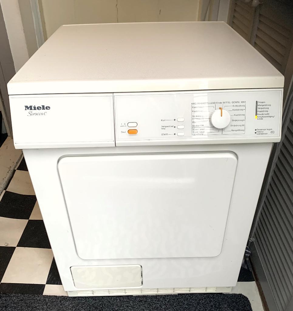 Degelijke Miele condensdroger T495C Sirocco C, Ophalen, 6 tot 8 kg, Gebruikt, Anti-kreukfase