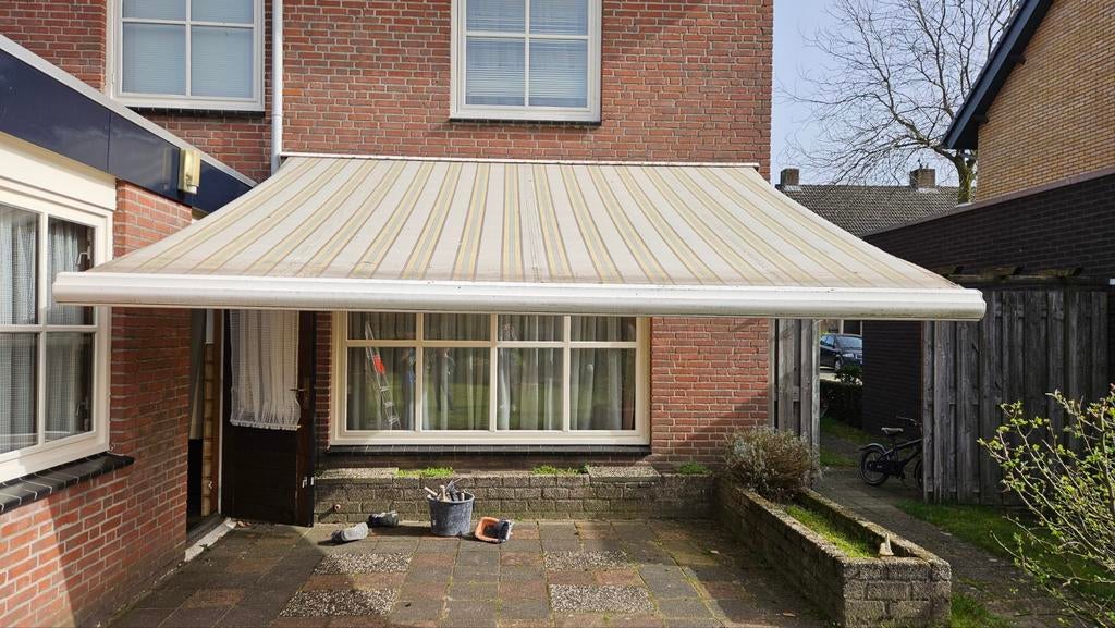 Elektrische luifel - cassette 4,16m breed, Ophalen, Gebruikt, Elektrisch, 250 cm tot 450 cm