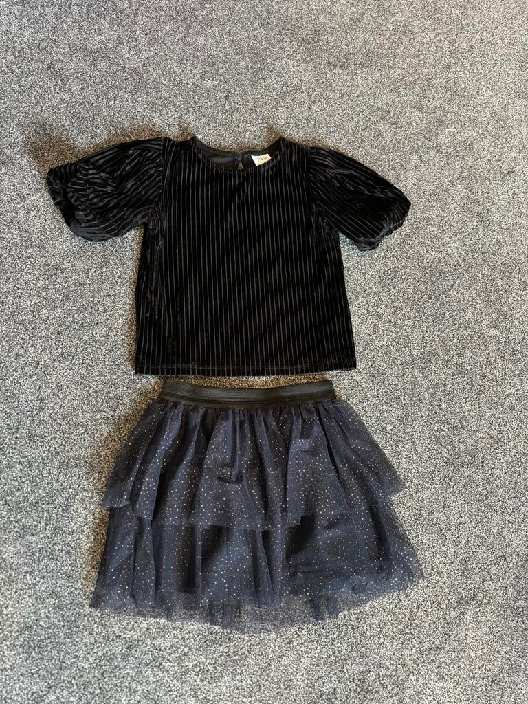 Meisjes outfit mt.98, nieuwstaat, Ophalen of Verzenden, Zo goed als nieuw, Meisje, Setje