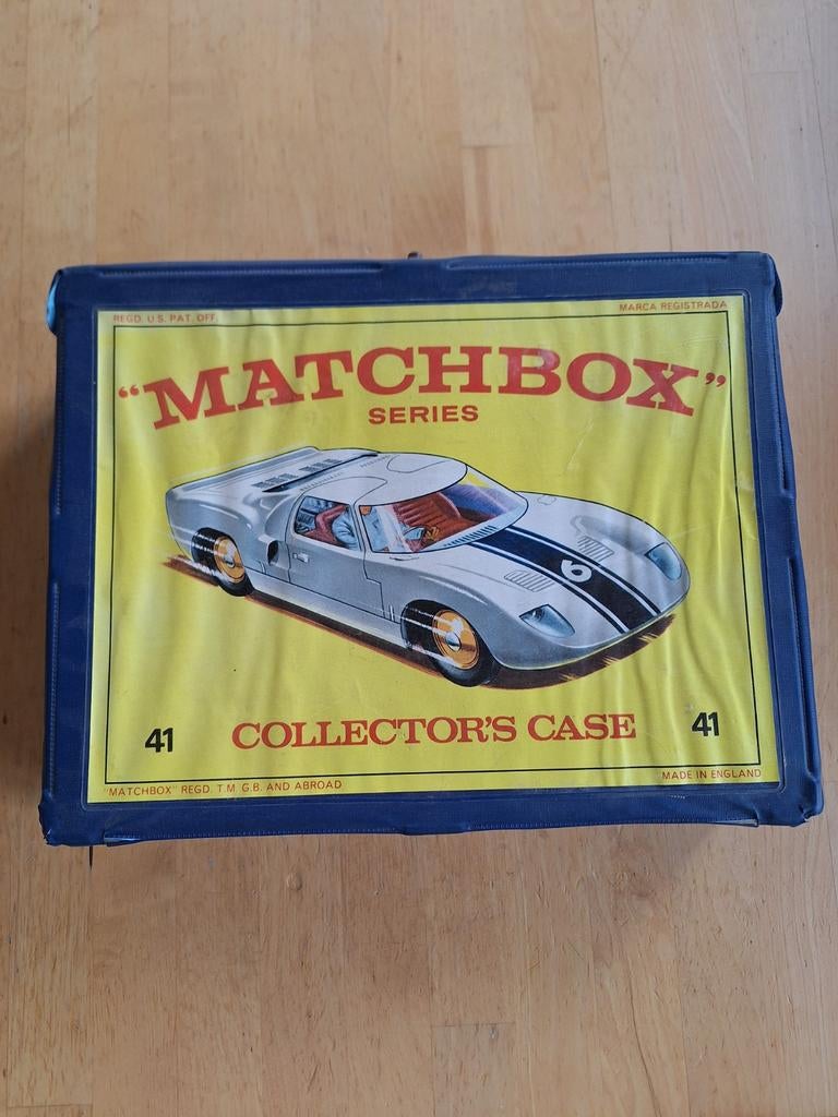 Matchbox Collectors Carrying Case met 48 voertuigen, Overige merken, Gebruikt, 1:50 of kleiner, Auto